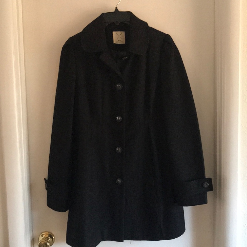 Black pea coat